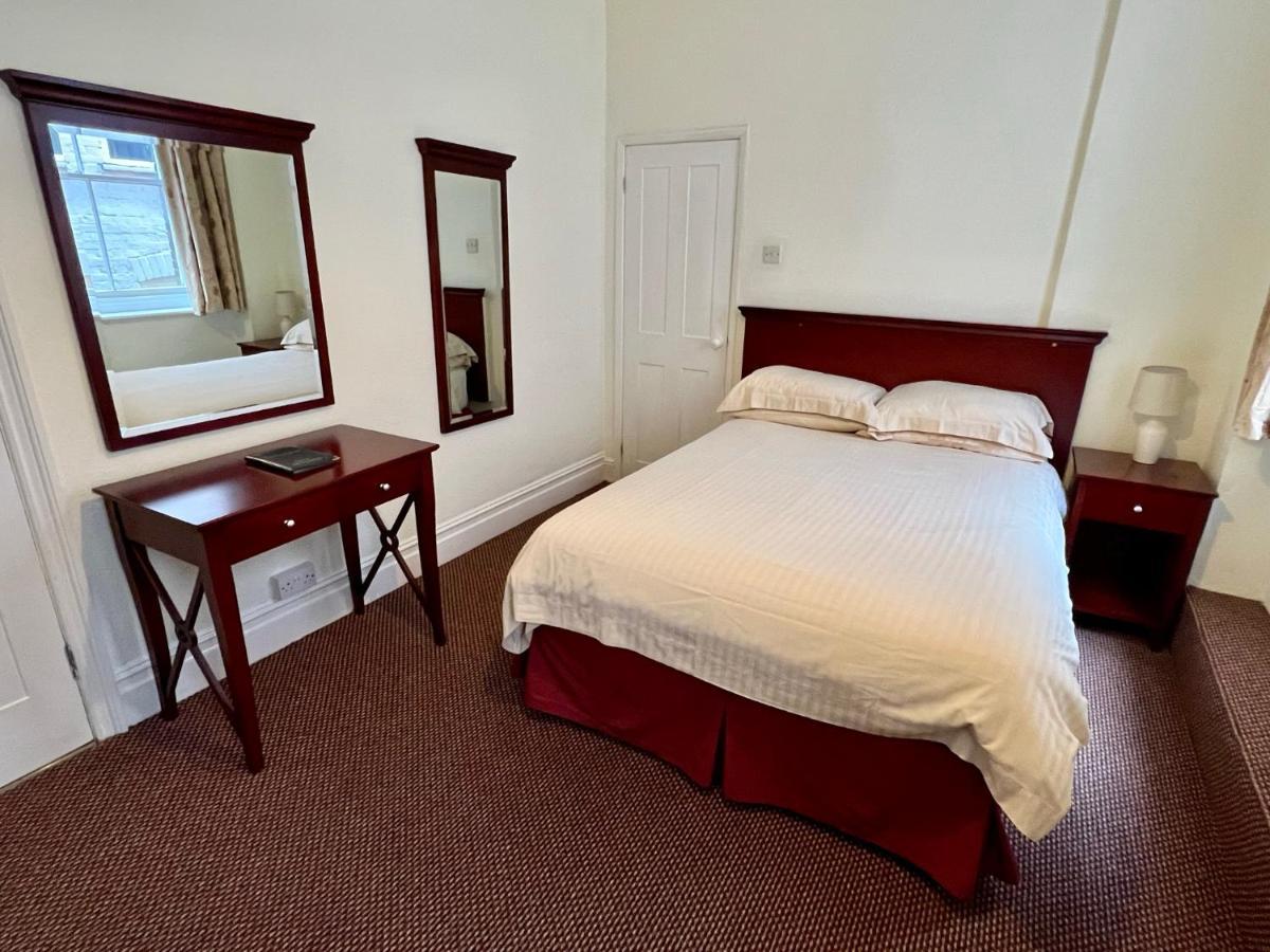 Calverts Hotel - Newport, Isle Of Wight מראה חיצוני תמונה